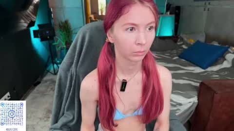izi online show from 07-10-26, 10:07
