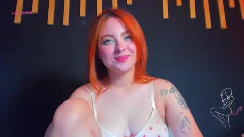 hot izys online show from 11-30-25, 06:06