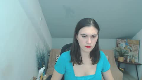 Snapshot of izzymonro chatting on 11-14-25, 09:02 Izzy online show from 11-14-25, 09:02