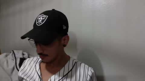 Snapshot of j0nnyk1ng chatting on 10-16-25, 08:15 Mugen online show from 10-16-25, 08:15