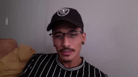 Snapshot of j0nnyk1ng chatting on 10-16-25, 11:17 Mugen online show from 10-16-25, 11:17