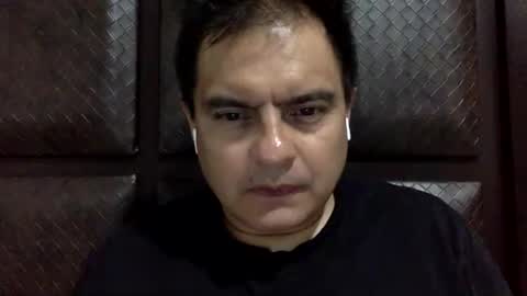 j0shua70 online show from 04-29-26, 08:07