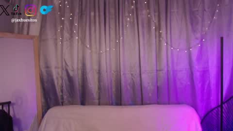 Hey im Jaxxxon check my info     online show from 04-08-26, 11:32