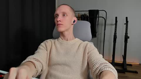 Danny online show from 01-02-25, 04:09