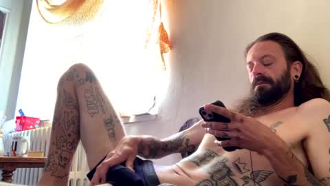 j boogie online show from 10-05-25, 04:16