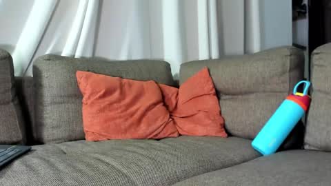 Calix  Independient model Insta and twt Calixsnake online show from 01-05-25, 05:30