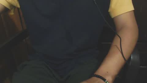 Snapshot of j_castello chatting on 12-25-24, 05:26 J online show from 12-25-24, 05:26