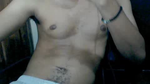 Snapshot of j_castello chatting on 02-23-25, 06:34 J online show from 02-23-25, 06:34