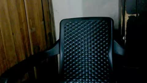 Snapshot of j_castello chatting on 02-23-25, 11:04 J online show from 02-23-25, 11:04