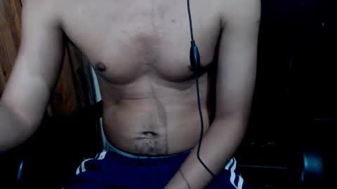 Snapshot of j_castello chatting on 03-04-25, 01:12 J online show from 03-04-25, 01:12