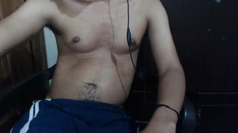 Snapshot of j_castello chatting on 03-12-25, 02:09 J online show from 03-12-25, 02:09