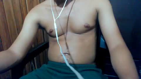 Snapshot of j_castello chatting on 07-10-26, 02:27 J online show from 07-10-26, 02:27