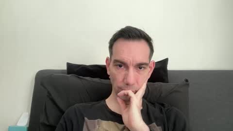 Snapshot of j_dc chatting on 04-30-26, 02:12 j_dc online show from 04-30-26, 02:12