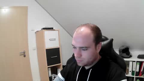 here4y online show from 10-28-25, 08:51