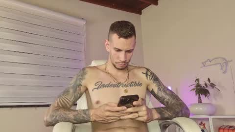 Snapshot of j_king__ chatting on 07-21-26, 02:14 J King online show from 07-21-26, 02:14
