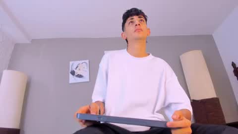 j_martony online show from 09-23-25, 12:19