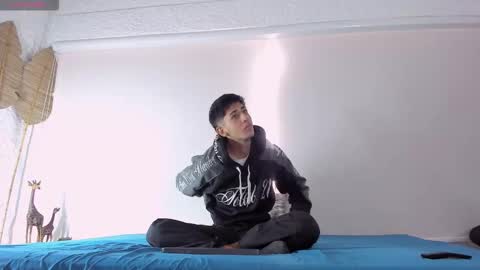 j_martony online show from 12-15-25, 01:04