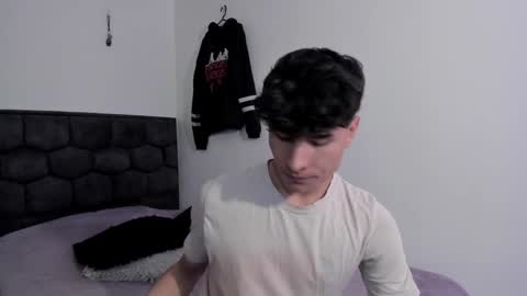 Noah online show from 12-27-24, 04:10