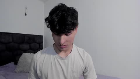 Noah online show from 12-30-24, 04:29