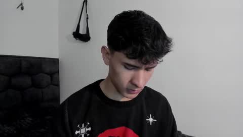 Noah online show from 01-20-25, 01:00