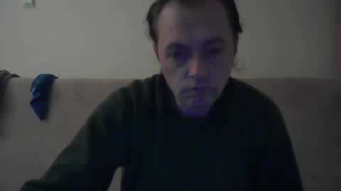 Snapshot of ja424387 chatting on 12-21-25, 03:19 Tomek online show from 12-21-25, 03:19