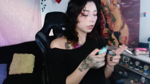 jade 18  online show from 03-22-26, 05:22