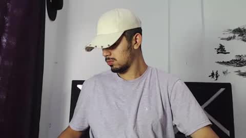 Snapshot of jack03xx_ chatting on 12-13-24, 07:43 Jack online show from 12-13-24, 07:43