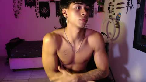 Snapshot of jack160724 chatting on 05-21-26, 02:40 jack160724 online show from 05-21-26, 02:40