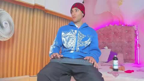 jack__baby_ online show from 12-20-25, 03:02