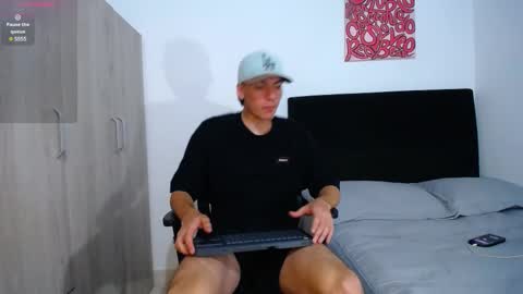 Snapshot of jack_norizz chatting on 02-20-25, 04:39 INDEPENDENT MODEL online show from 02-20-25, 04:39