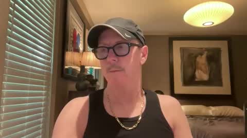 Snapshot of jackadam10 chatting on 05-11-26, 02:45 jackadam10 online show from 05-11-26, 02:45