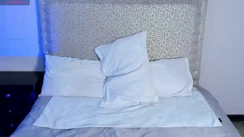 Jack White online show from 02-12-25, 04:01