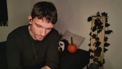 Snapshot of jackdesfeux chatting on 10-26-25, 06:41 Jack  online show from 10-26-25, 06:41