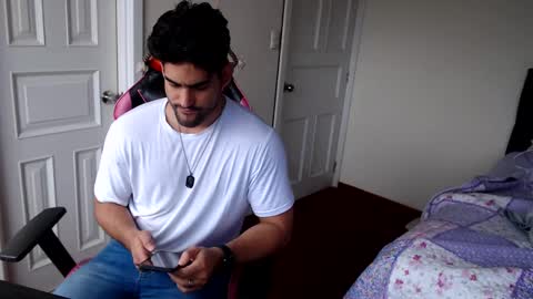 Jack online show from 09-25-25, 05:05