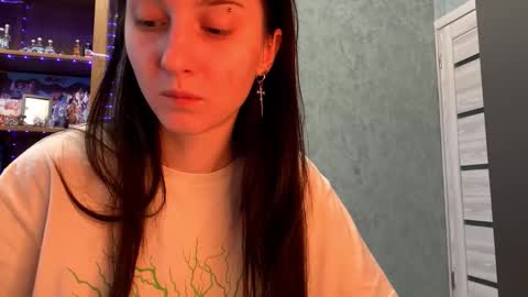 Snapshot of jackelineboldon chatting on 12-05-25, 06:33 Alice online show from 12-05-25, 06:33