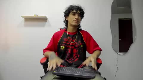 Jackes Taylor online show from 10-10-25, 04:33