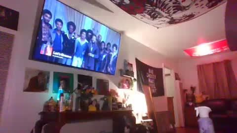 Snapshot of jackievilleof chatting on 10-14-25, 06:47 sophi scott online show from 10-14-25, 06:47