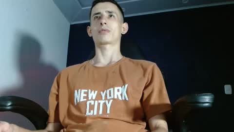 Snapshot of jackk_ho chatting on 01-23-25, 04:19 Jack online show from 01-23-25, 04:19