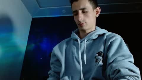 Snapshot of jackk_ho chatting on 02-08-25, 04:14 Jack online show from 02-08-25, 04:14