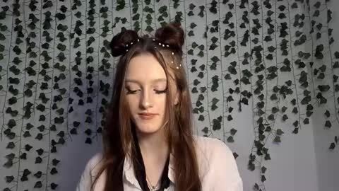 Lisa online show from 02-10-26, 12:31