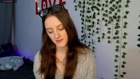 Lisa online show from 04-05-26, 03:42