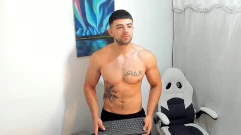 Snapshot of jackpit77 chatting on 02-06-25, 12:16 jackpit77 online show from 02-06-25, 12:16