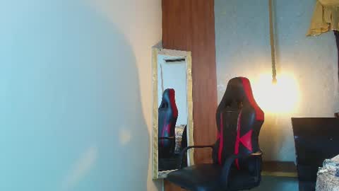 Snapshot of jackson_cr7 chatting on 07-23-26, 04:32 JAKSON online show from 07-23-26, 04:32