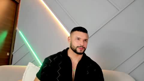 Jackson Wayne online show from 02-18-25, 10:36