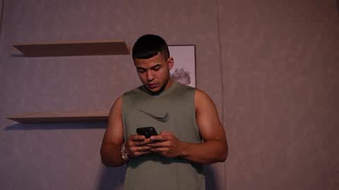 Snapshot of jacksonbell9 chatting on 05-05-26, 01:41 Jackson Bell online show from 05-05-26, 01:41