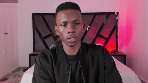 Snapshot of jacksonmuller_ chatting on 02-17-26, 01:29 Jackson online show from 02-17-26, 01:29