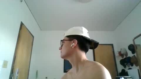 ImZacharyTyler online show from 06-01-26, 11:50