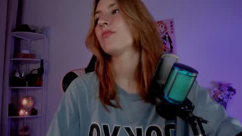 Linda Sofia help me get to 100 thumbs up online show from 02-15-25, 02:37