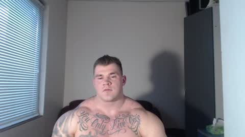 Snapshot of jackyhuge chatting on 12-16-24, 12:06 Jacky online show from 12-16-24, 12:06