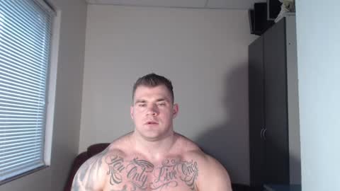 Snapshot of jackyhuge chatting on 12-22-24, 10:49 Jacky online show from 12-22-24, 10:49